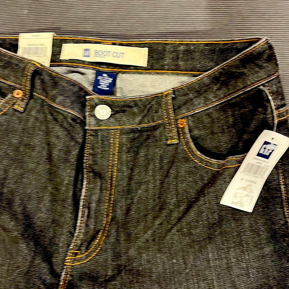 Gap jeans Ladies size 8 long - BRAND NEW TAGS ON